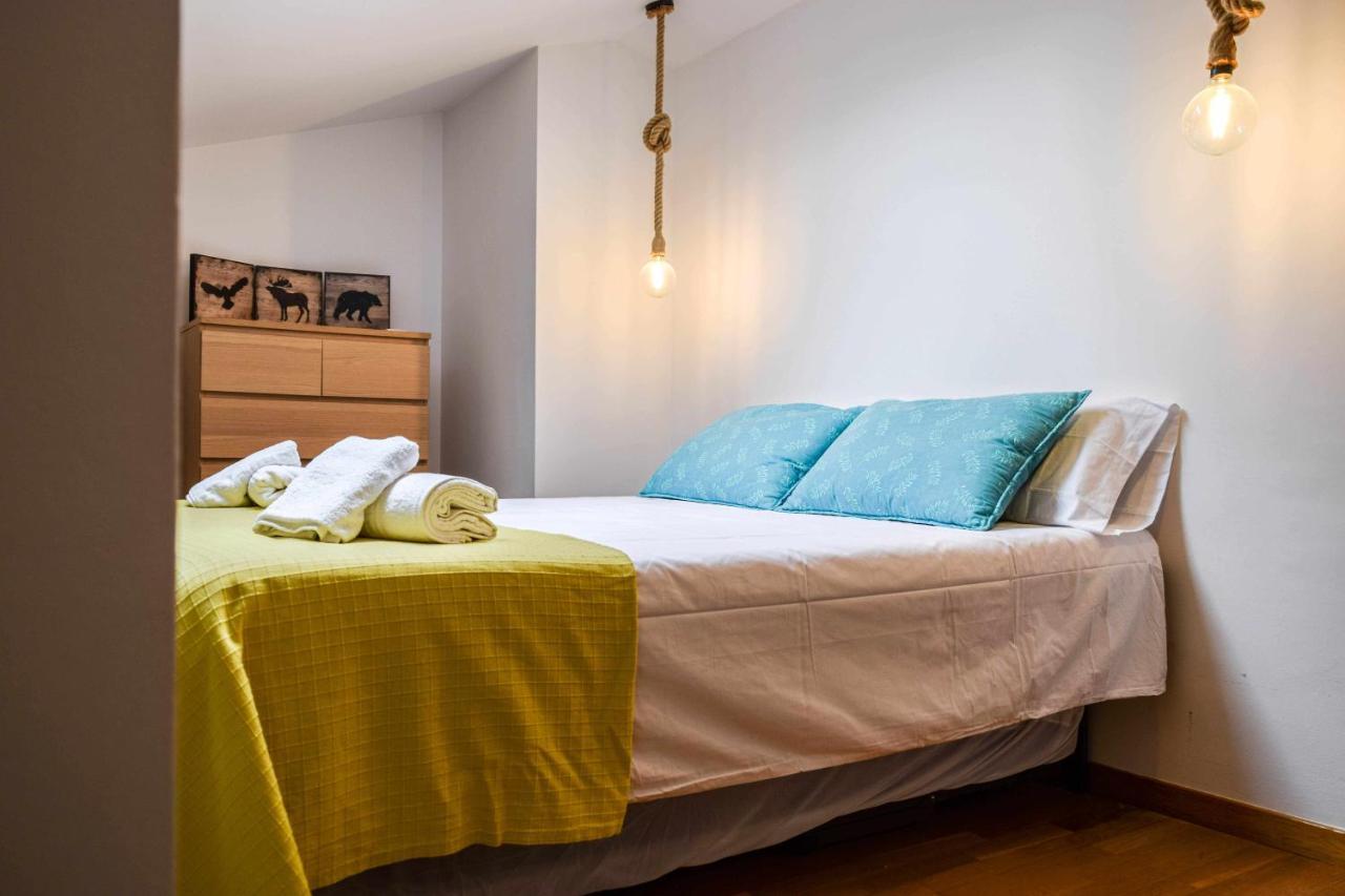 Loft Besalu Alojamiento Centrico Y Acogedor Buitenkant foto