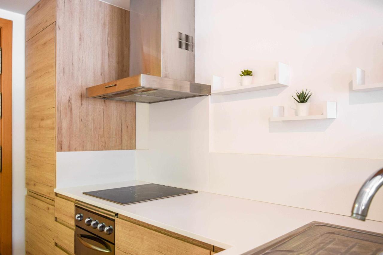 Loft Besalu Alojamiento Centrico Y Acogedor Buitenkant foto